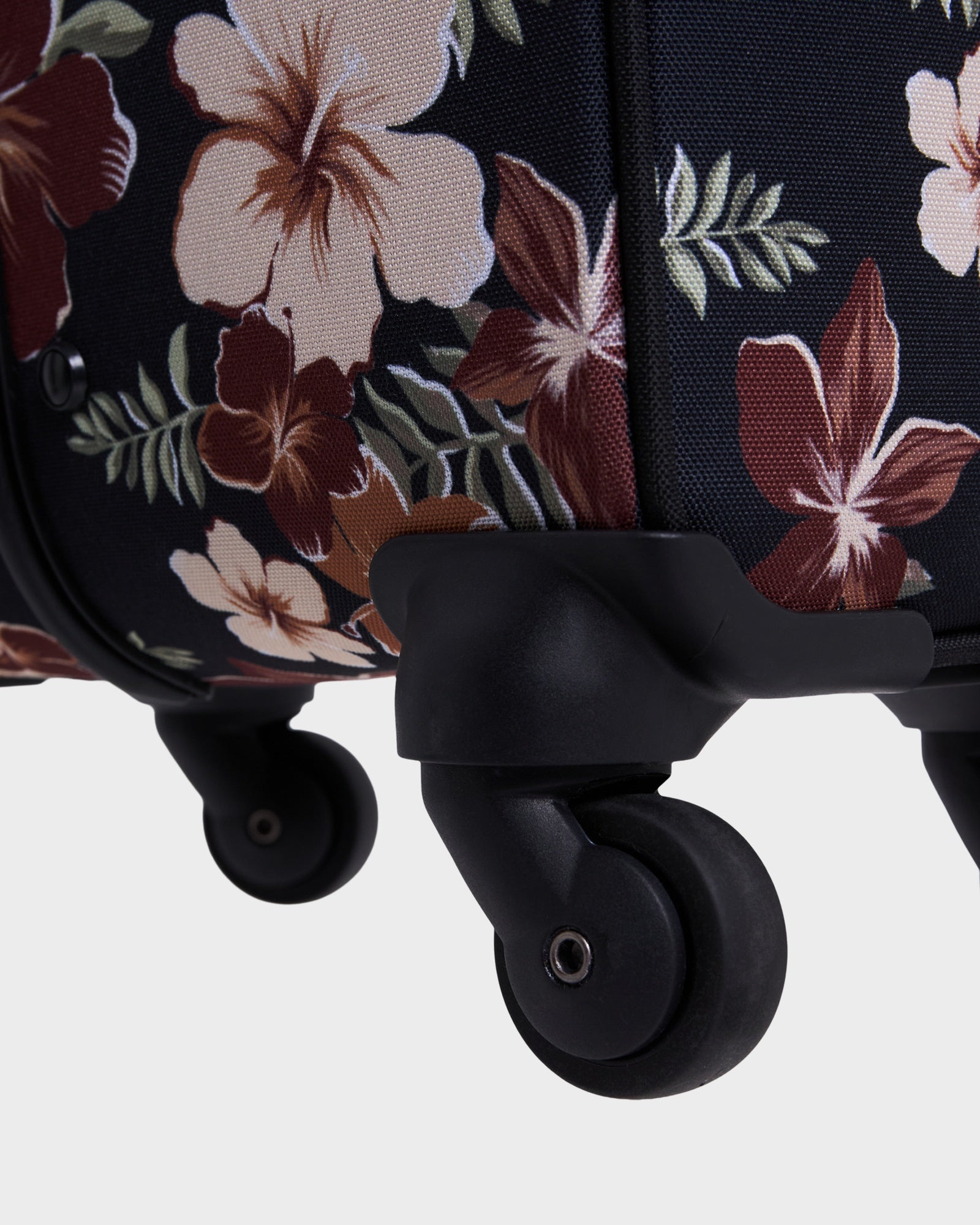 Womens Cabin Island Luggage Roller