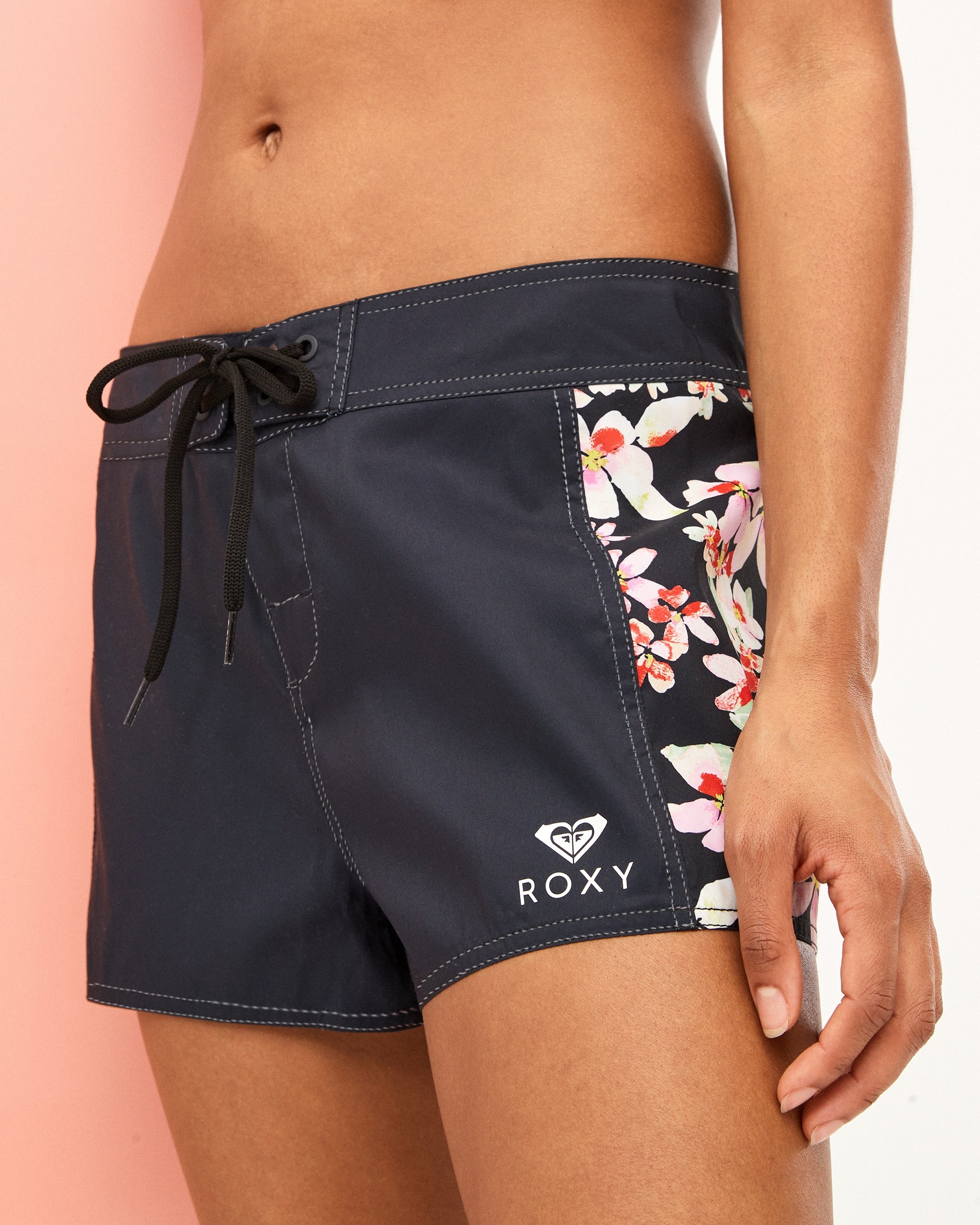 Womens New Life 5" Boardshorts