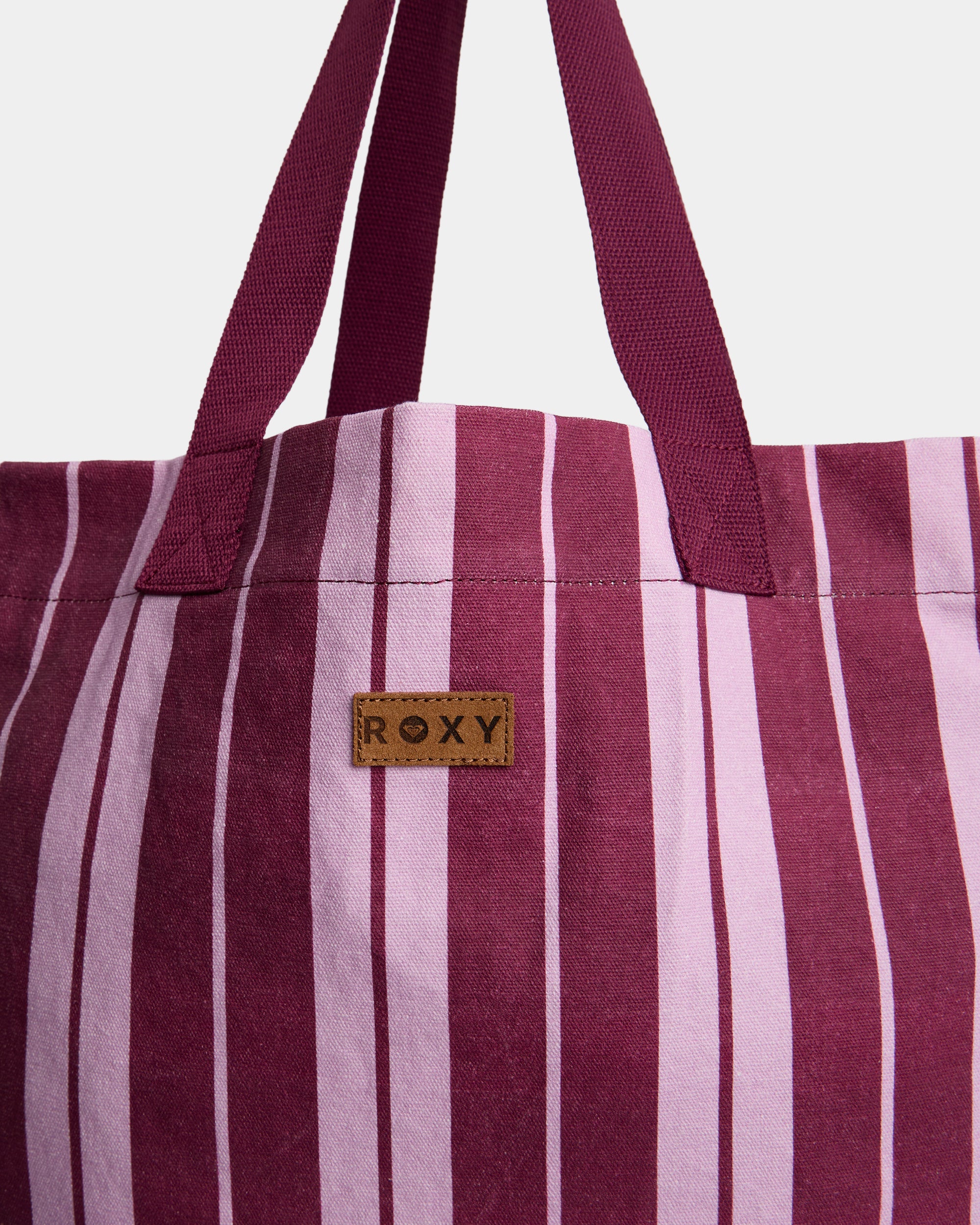 urjbt03061_roxy_rrv0_dtl1