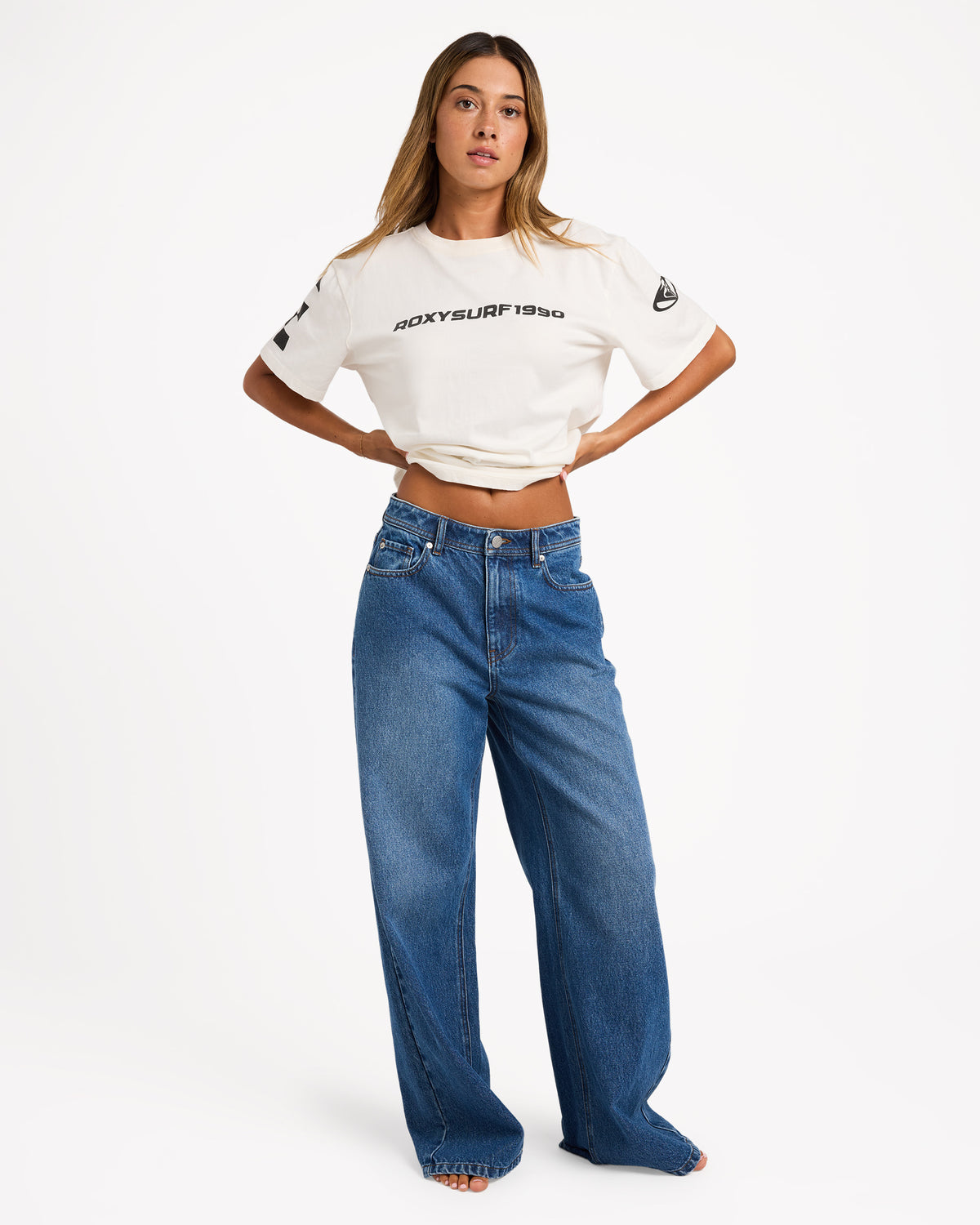 urjdp03010_roxy_blub_frt1