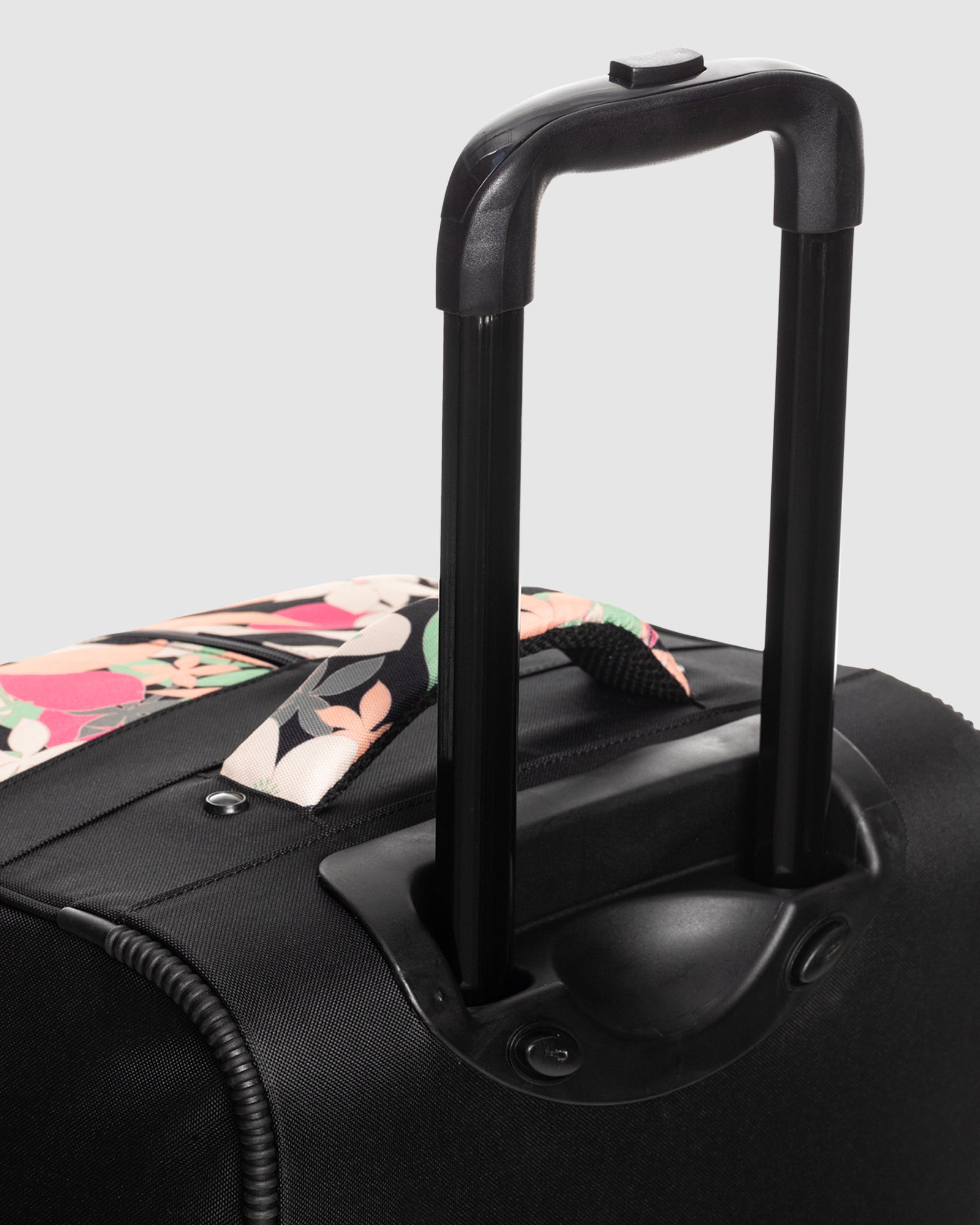 Womens Feel It All Large Wheelie Duffle Bag