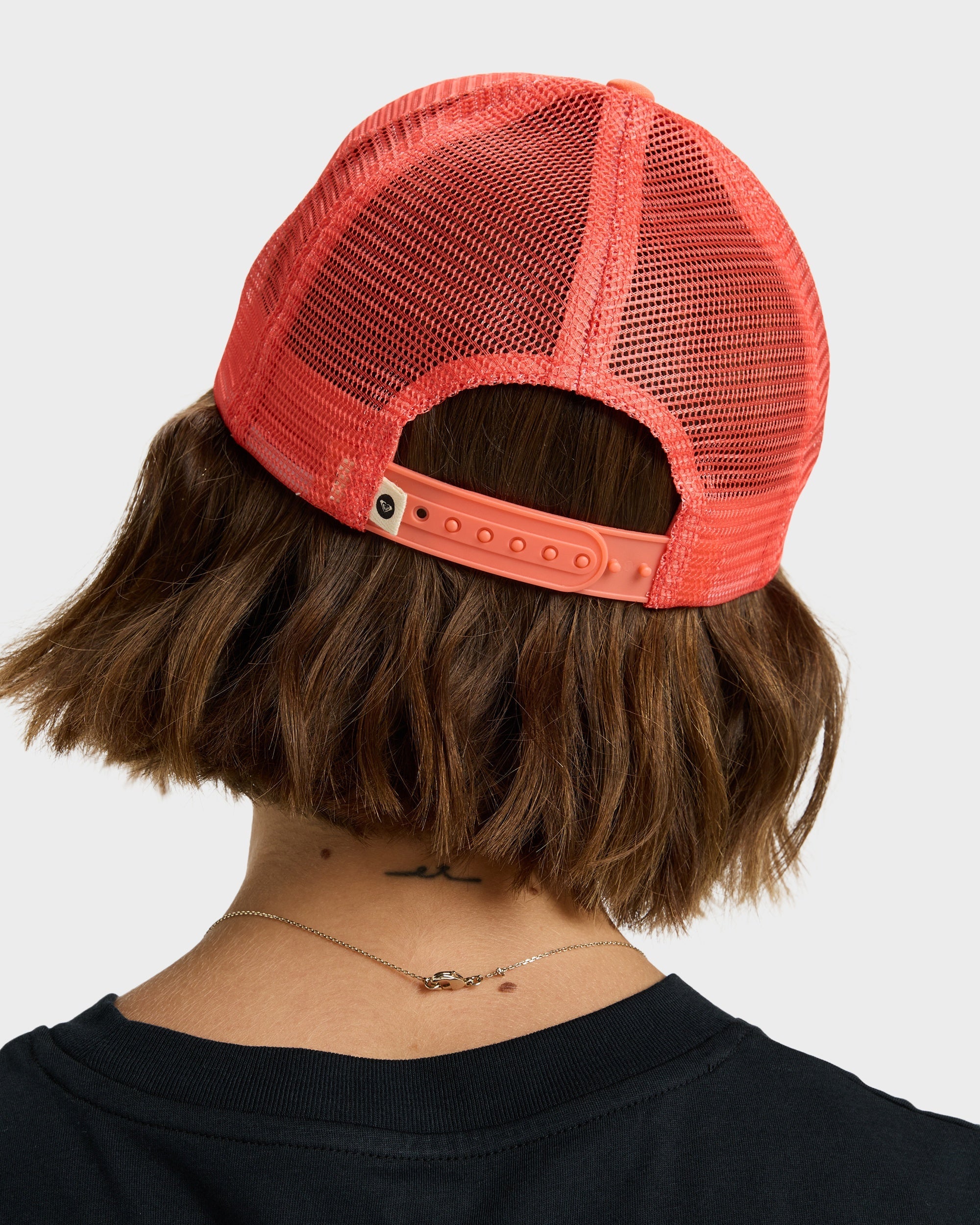 Womens Finishline Trucker Cap