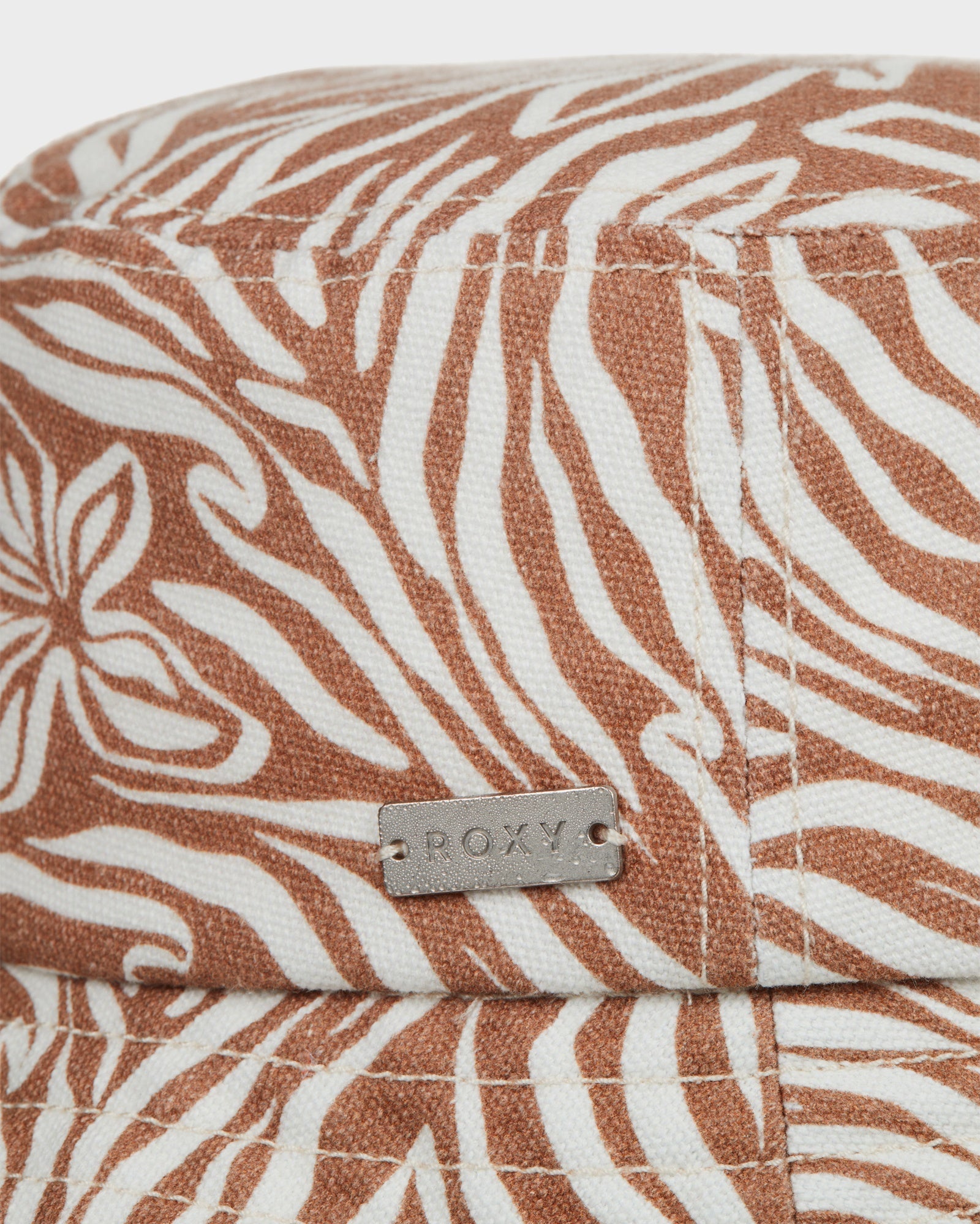 Womens Jumping Star Hat