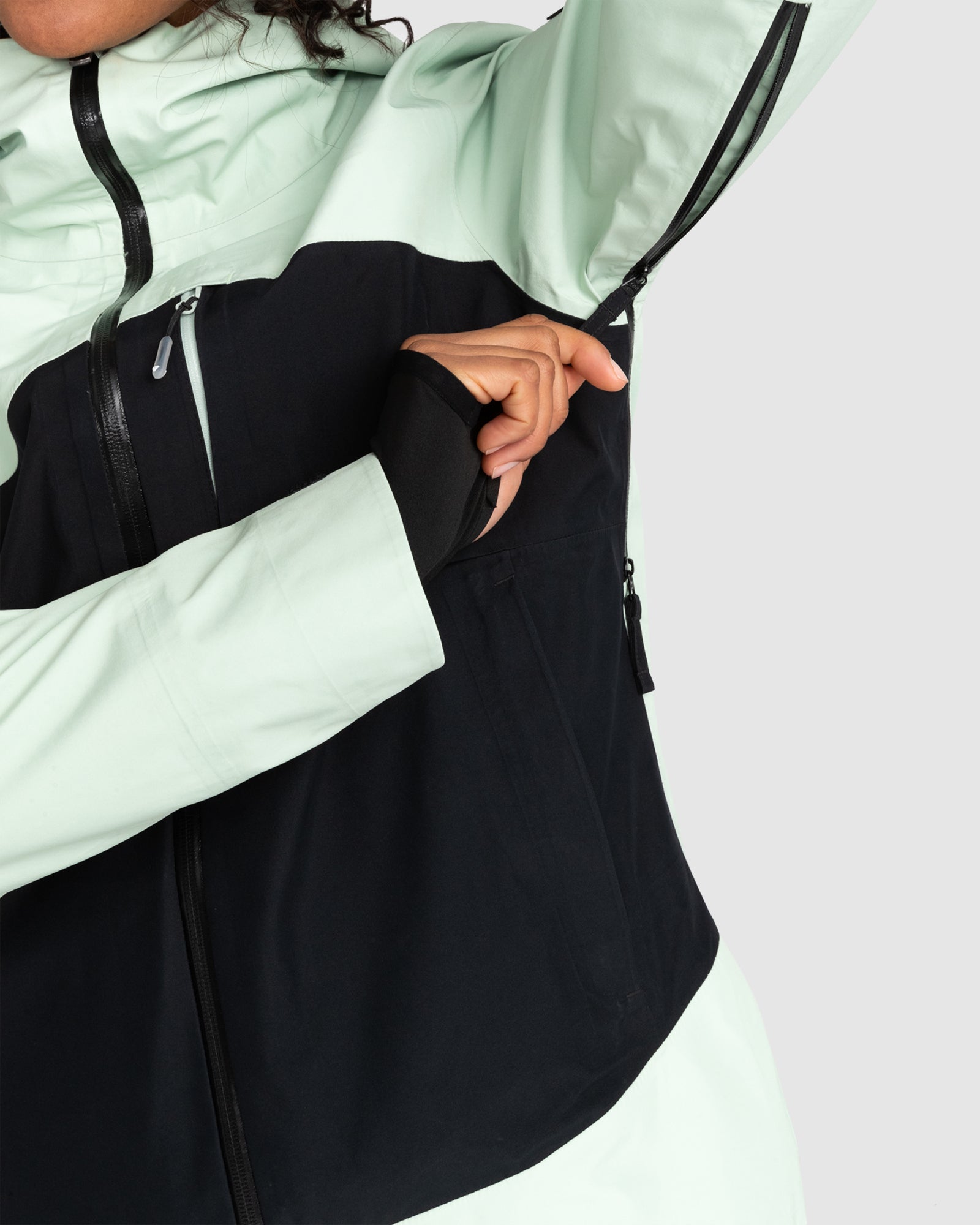 Womens Gore-Tex Lunalite 3L Snow Jacket