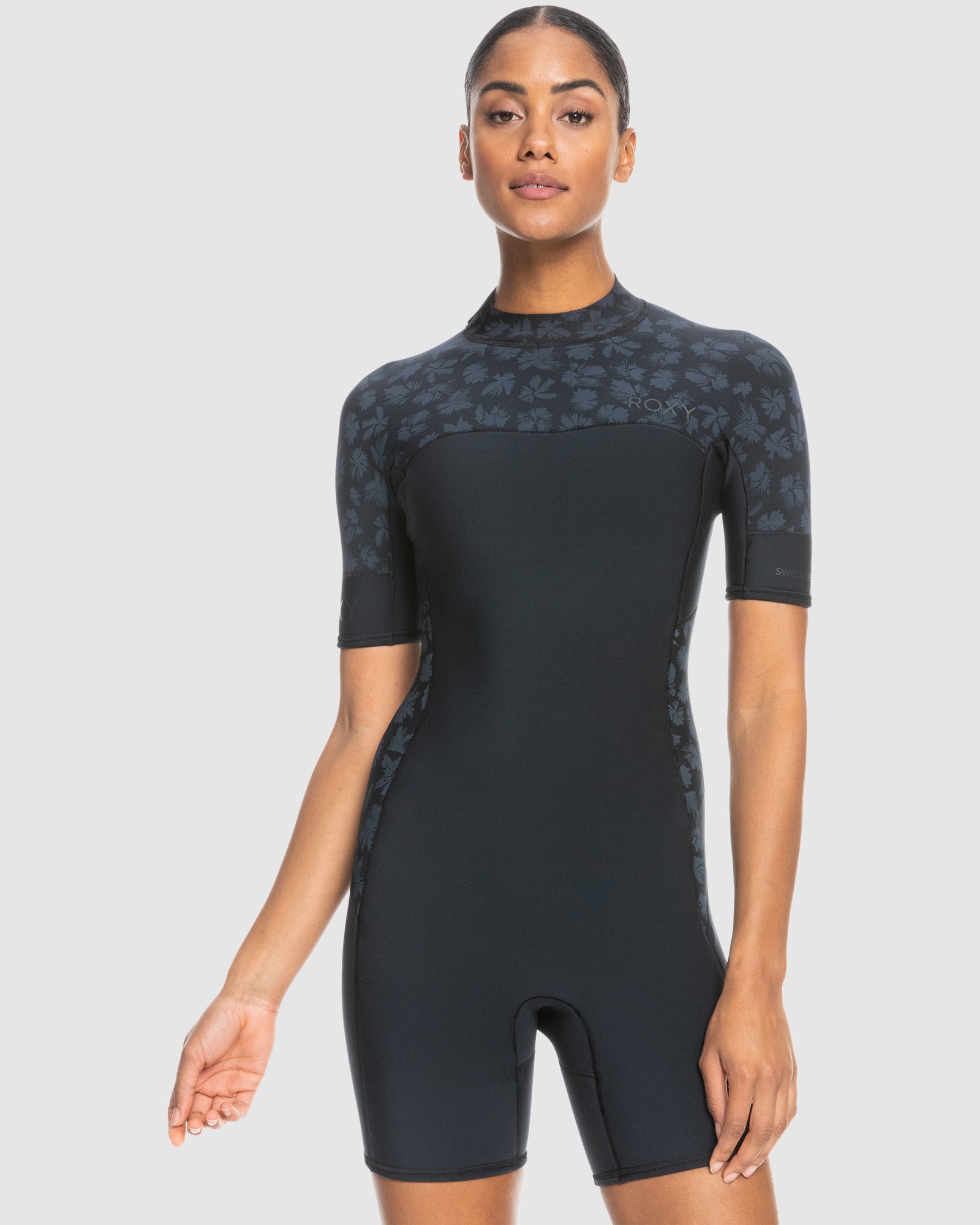 Womens 2mm Swell Series Short Sleeve Back Zip Springsuit - BLACK | Roxy