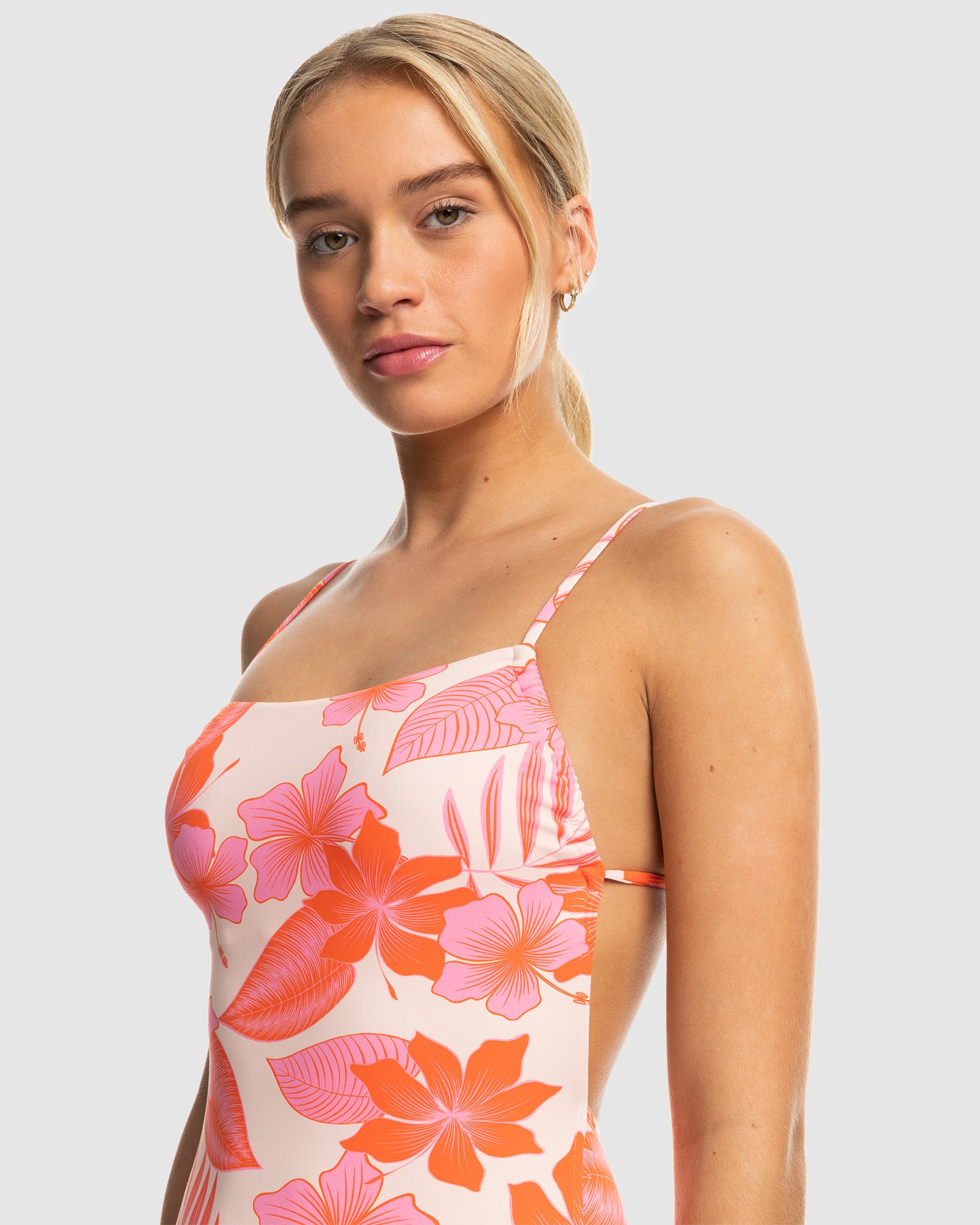 Womens Pt Beach Classics Strappy Op One Piece Swimsuit