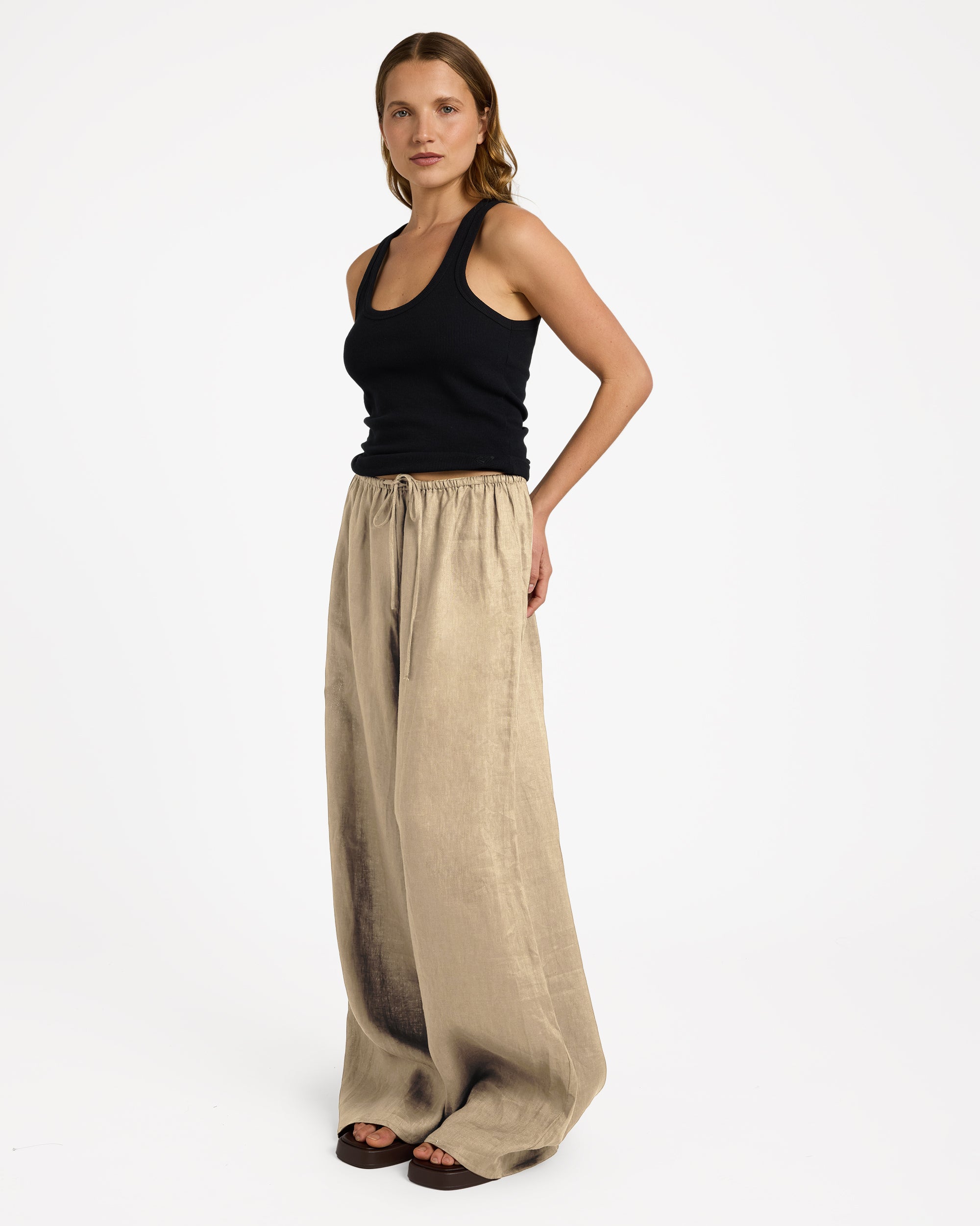 urjnp03090_roxy_tgj0_sd1