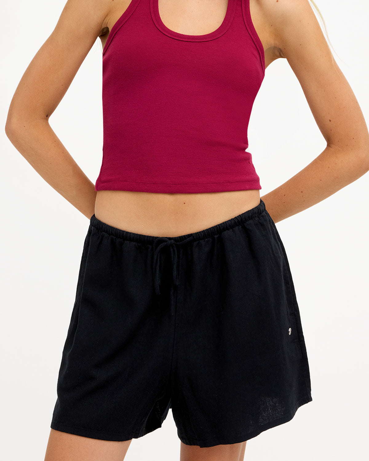 urjns03110_roxy_blk_frt4