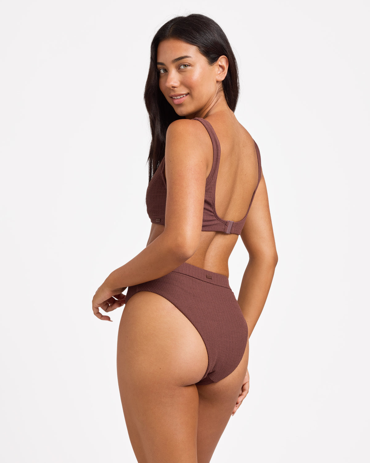 urjx303186_roxy_rrz0_bck1