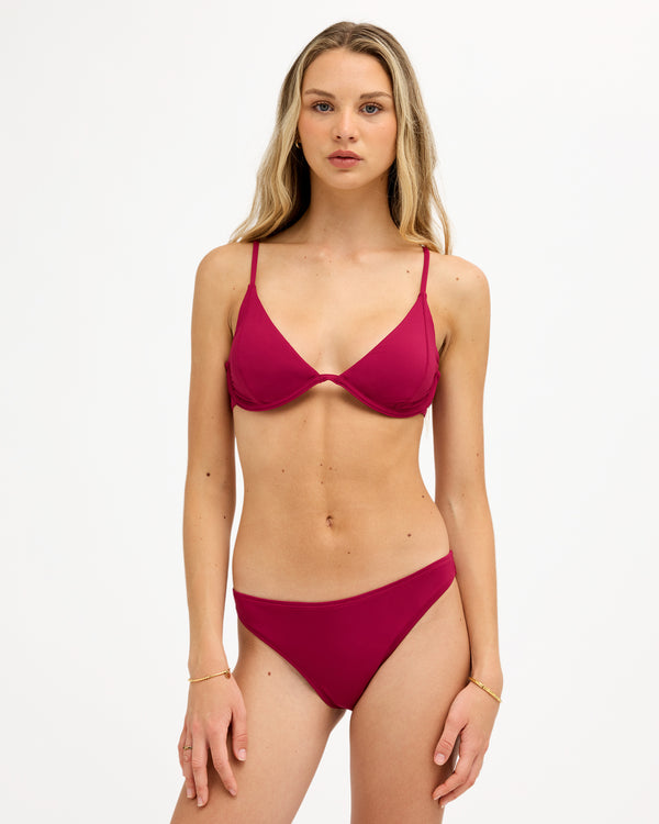 Womens Beach Classics Underwire Tri Bikini Top