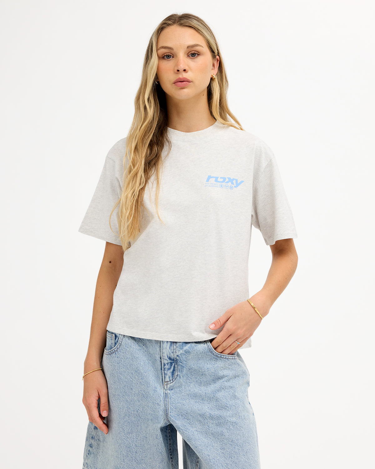 urjzt04124_roxy_swm_frt1